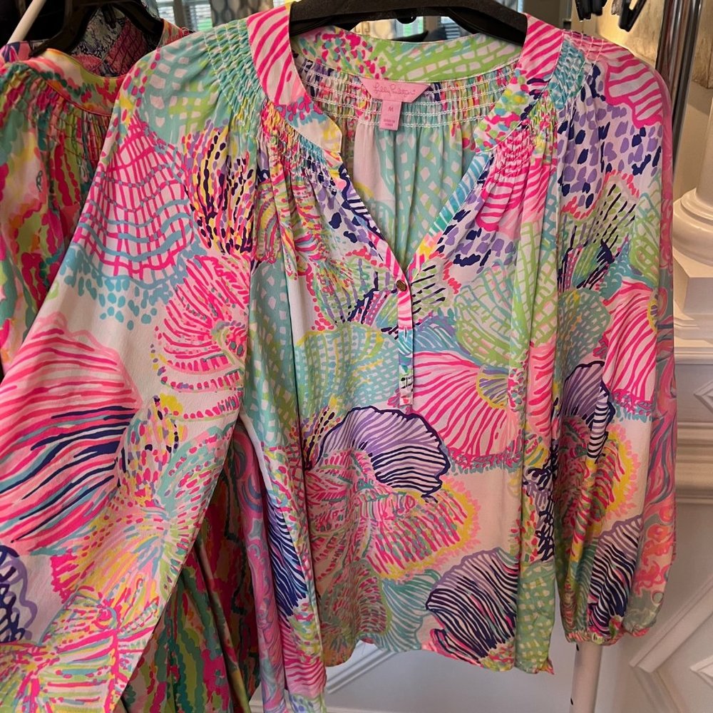Lilly Pulitzer Elsa Silk Top Roar of the Seas Sz Medium